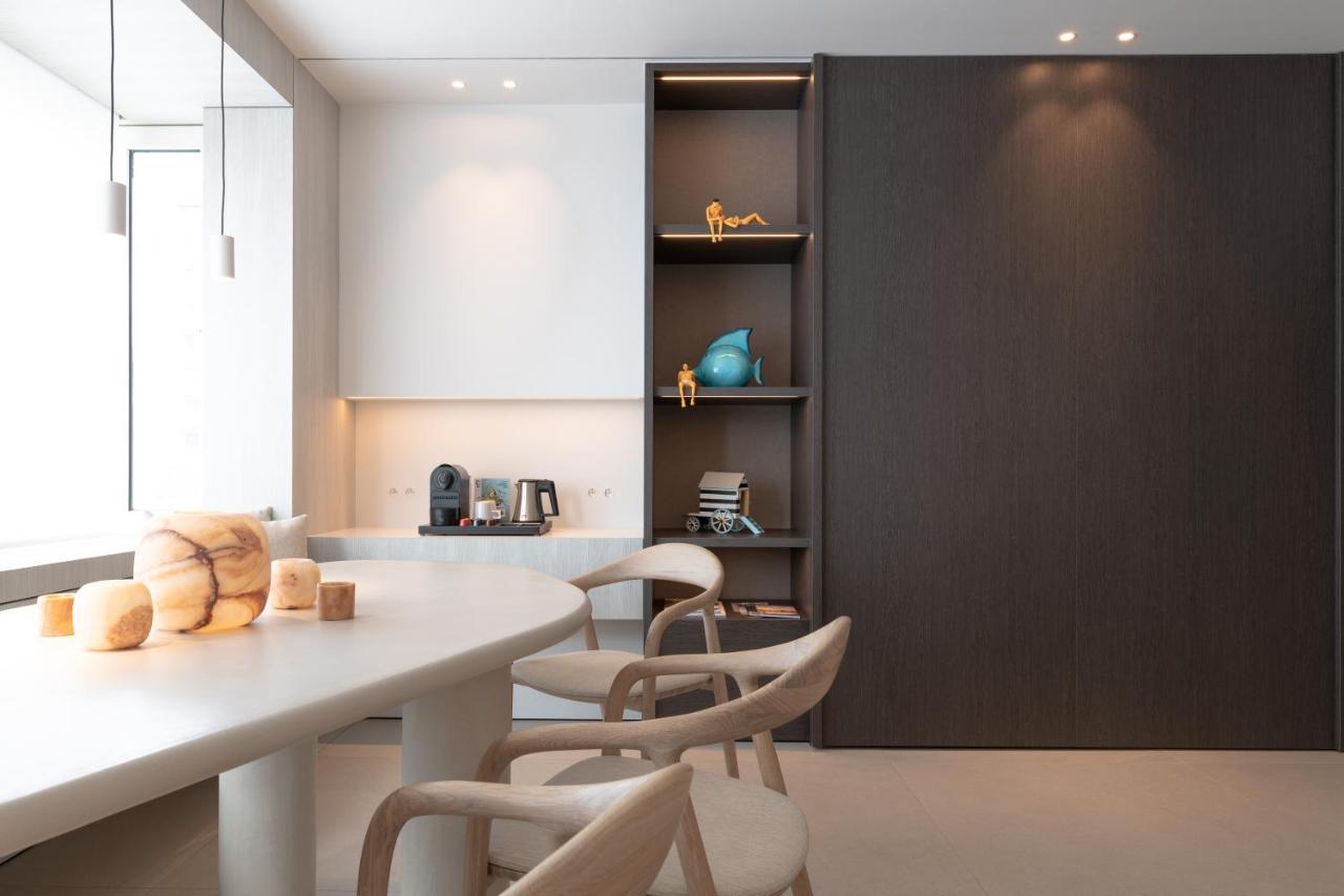 Designappartement Met Zijdelings Zicht Op Zee Oostende