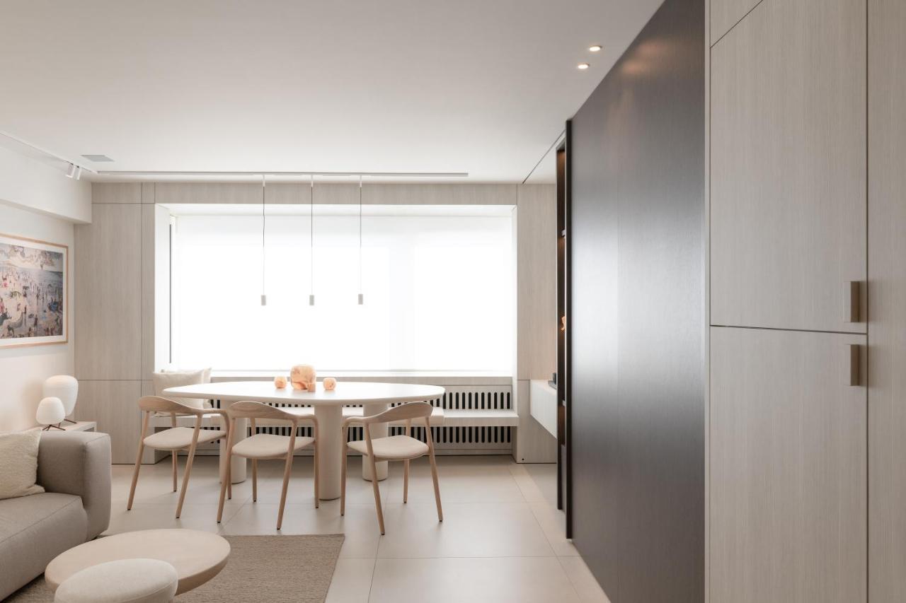 Designappartement Met Zijdelings Zicht Op Zee * Oostende