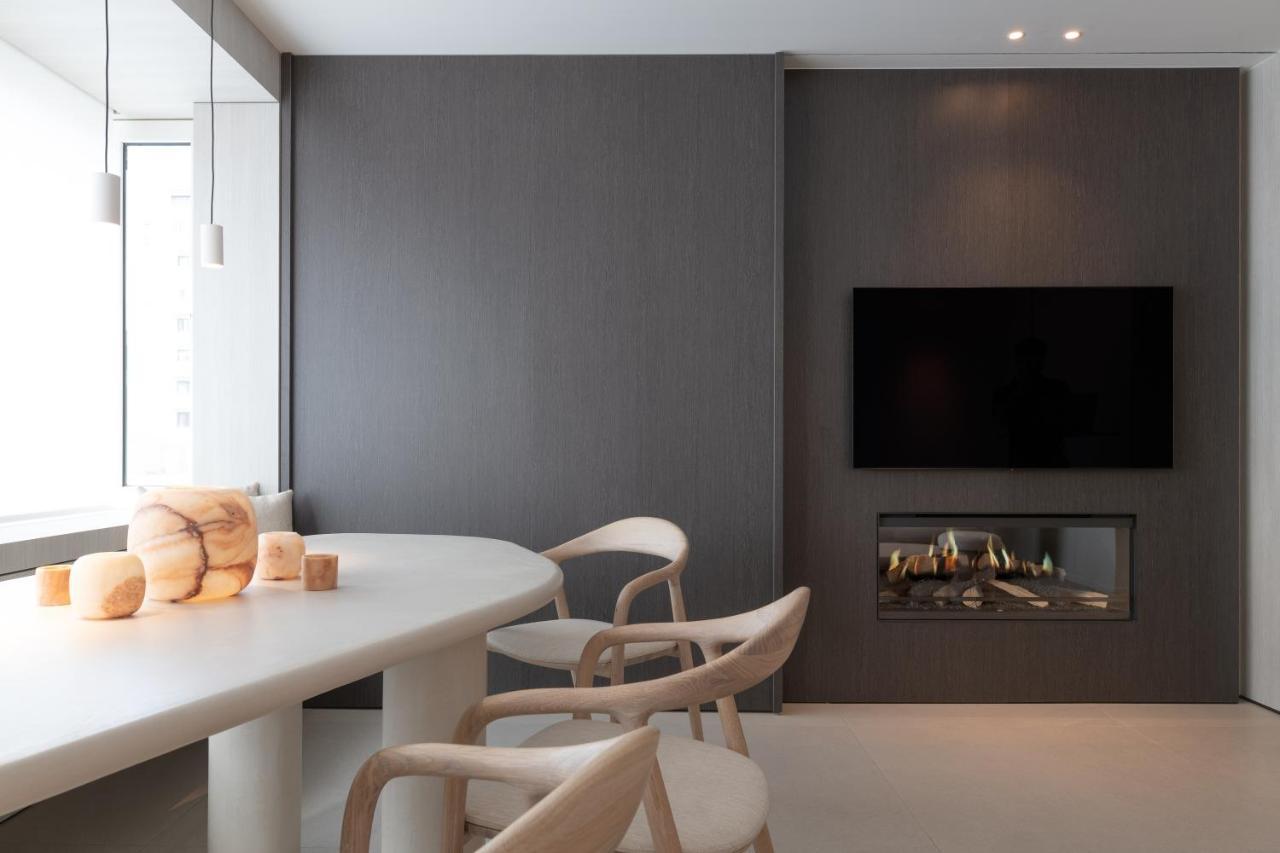Designappartement Met Zijdelings Zicht Op Zee * Oostende